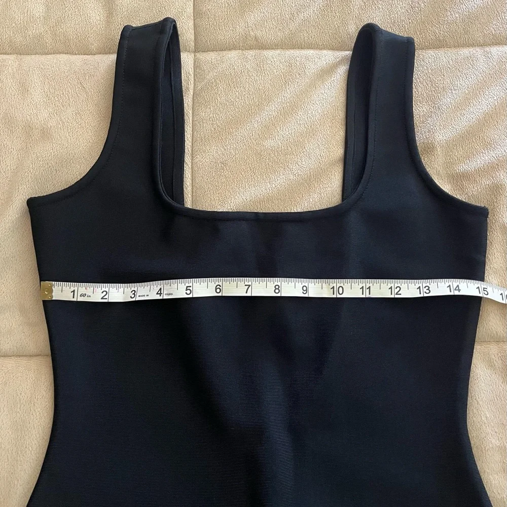 NWOT Sleeveless Deep V Back Bodycon Dress! - Picture 7 of 9